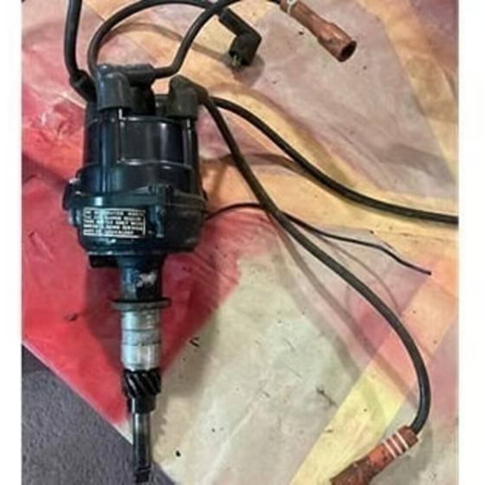 120 hp mercruiser (2.5l 153 cu in) points distributor from a 1982 engine